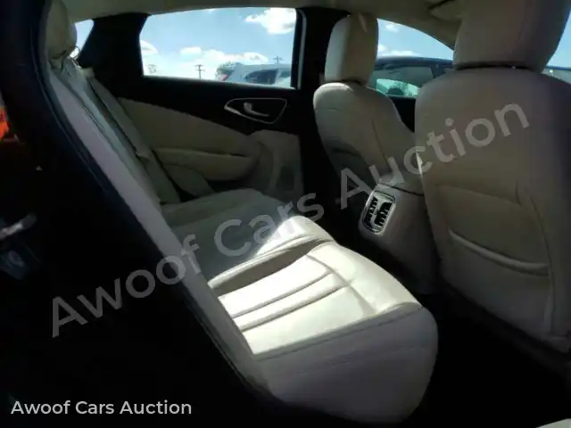 2015 Chrysler 200 1C3CCCCG6FN586315 — photo 10 de la vente Copart