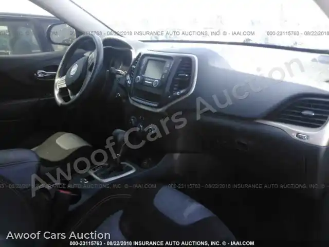 2016 Jeep Cherokee 1C4PJLAB8GW137210 — photo 5 de la vente Iaai