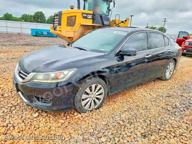 2014 Honda Accord 1HGCR3F82EA015586 — photo 1 de la vente Copart