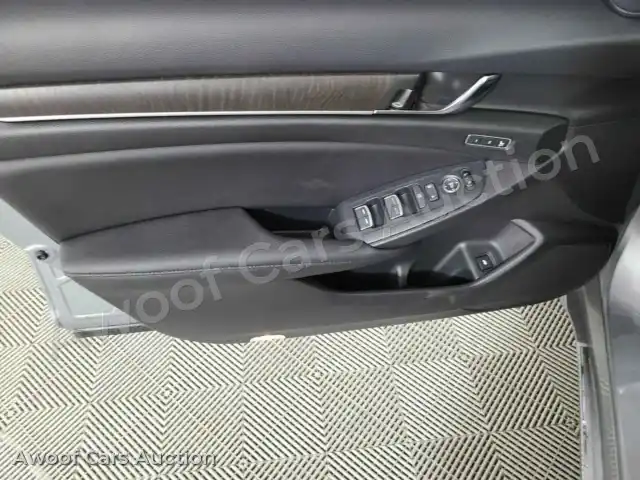 2020 Honda Accord 1HGCV2F97LA031326 — Manheim auction photo 17