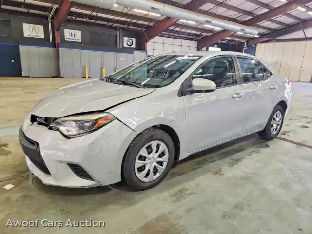 2015 Toyota Corolla 2T1BURHE5FC340938 — Copart auction photo 1