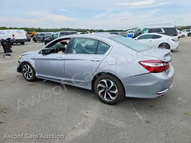 2017 Honda Accord 1HGCR3F88HA018321 — photo 2 de la vente Copart