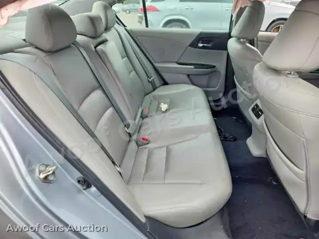 2017 Honda Accord 1HGCR3F88HA018321 — photo 10 de la vente Copart