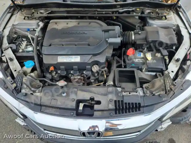 2017 Honda Accord 1HGCR3F88HA018321 — photo 11 de la vente Copart