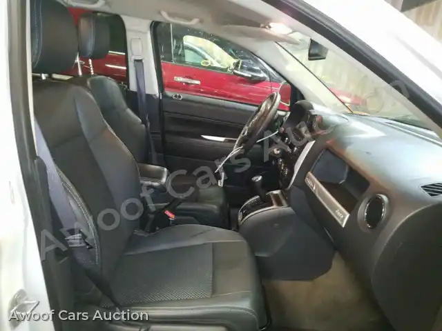 2017 Jeep Compass 1C4NJCEAXHD161787 — Copart auction photo 5