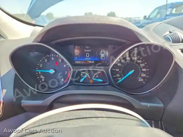 2017 Ford Escape 1FMCU0J91HUE58760 — Copart auction photo 9