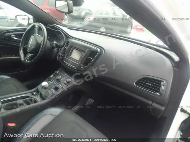 2015 Chrysler 200 1C3CCCBB3FN724849 — photo 5 de la vente Iaai