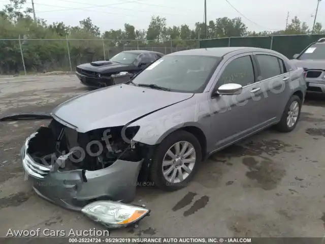 2013 Chrysler 200 1C3CCBCG4DN674013 — Iaai auction photo 2