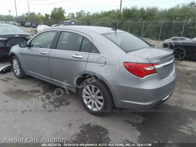 2013 Chrysler 200 1C3CCBCG4DN674013 — Iaai auction photo 3