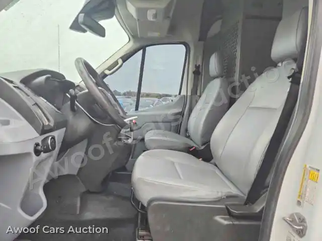 2018 Ford Transit 1FTYR2CM6JKA48689 — Copart auction photo 7