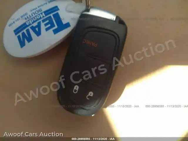 2019 Jeep Cherokee 1C4PJLLB0KD151698 — Iaai auction photo 11