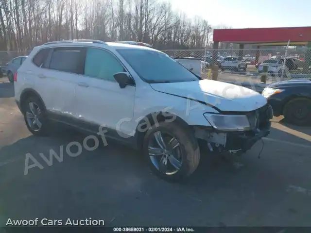 2020 Volkswagen Tiguan 3VV2B7AX2LM120084 — Iaai auction photo 1
