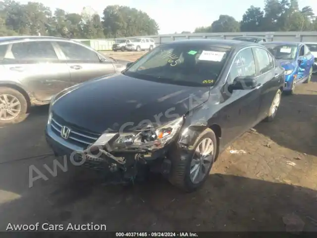 2013 Honda Accord 1HGCR2F83DA006792 — Iaai auction photo 2
