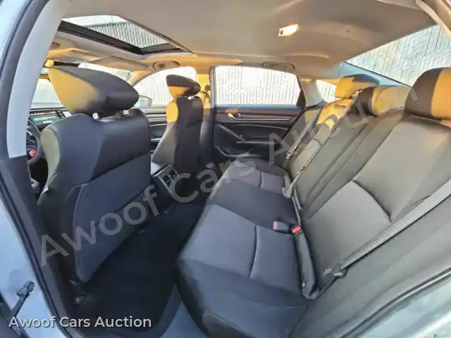 2018 Honda Accord 1HGCV3F46JA010684 — photo 13 de la vente Manheim