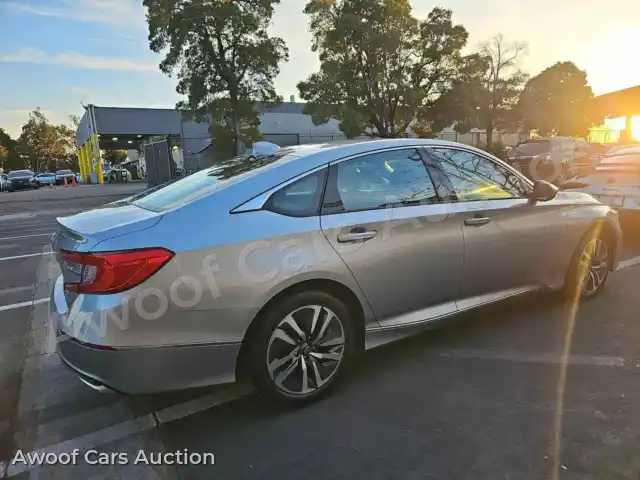 2018 Honda Accord 1HGCV3F46JA010684 — photo 4 de la vente Manheim