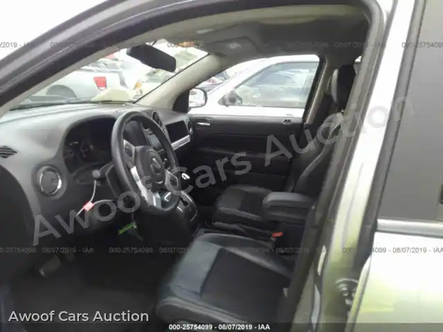 2016 Jeep Compass 1C4NJDBB5GD587789 — Iaai auction photo 5