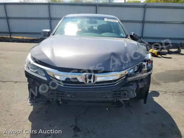 2017 Honda Accord 1HGCR2F84HA043985 — Copart auction photo 5