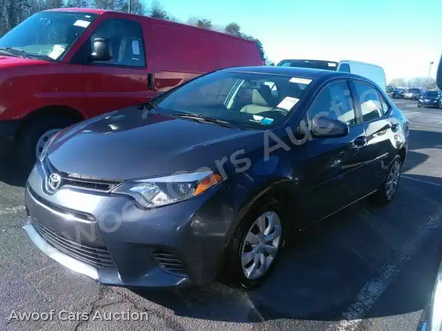 2015 Toyota Corolla 2T1BURHE5FC344794 — Manheim auction photo 2