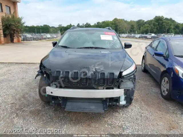 2018 Jeep Cherokee 1C4PJLCB4JD595570 — Iaai auction photo 12
