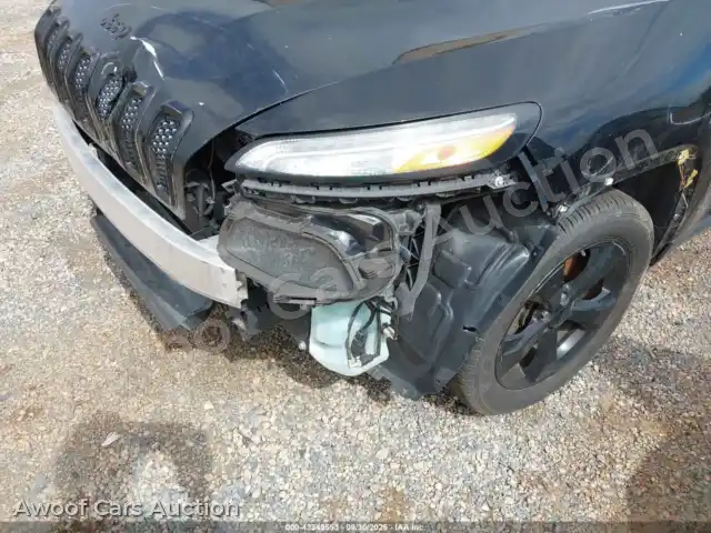 2018 Jeep Cherokee 1C4PJLCB4JD595570 — Iaai auction photo 6