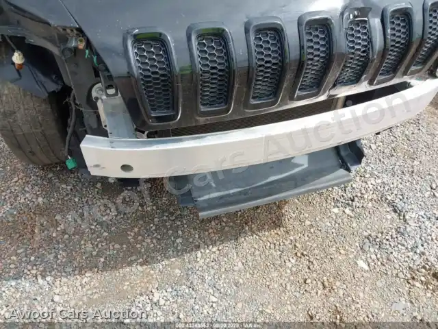 2018 Jeep Cherokee 1C4PJLCB4JD595570 — Iaai auction photo 17