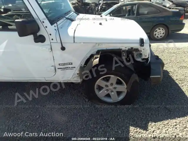 2017 Jeep Wrangler Unlimited 1C4BJWDGXHL649721 — photo 6 de la vente Iaai