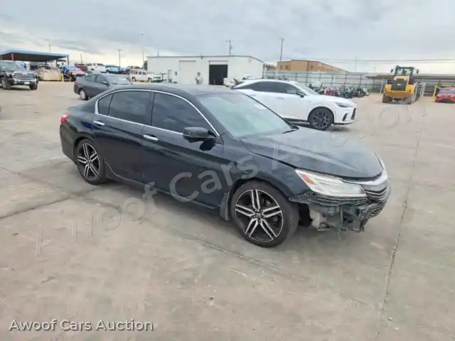 2017 Honda Accord 1HGCR3F9XHA037574 — Copart auction photo 4