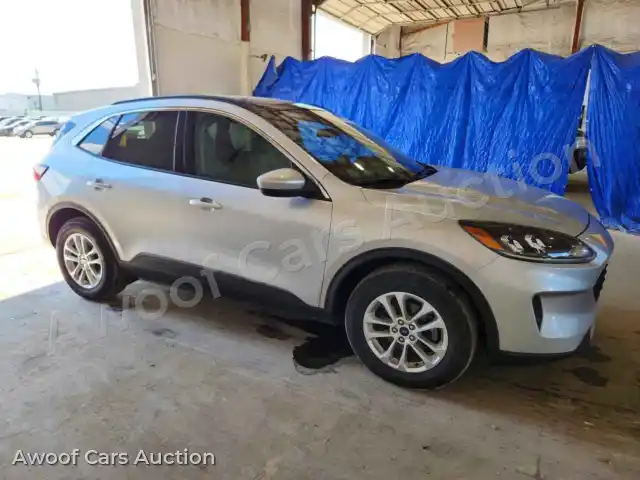 2020 Ford Escape 1FMCU9G61LUA48034 — Copart auction photo 4
