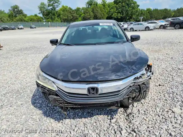 2017 Honda Accord 1HGCR2F87HA037081 — Copart auction photo 5