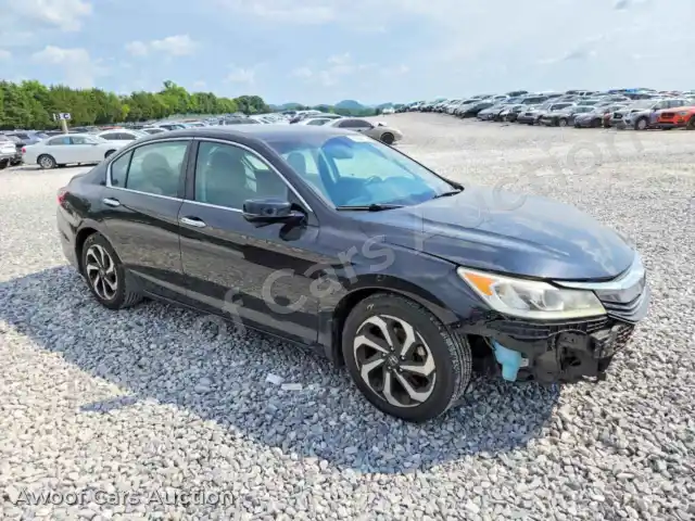 2017 Honda Accord 1HGCR2F87HA037081 — Copart auction photo 4