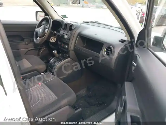 2015 Jeep Patriot 1C4NJRBB1FD354620 — Iaai auction photo 5