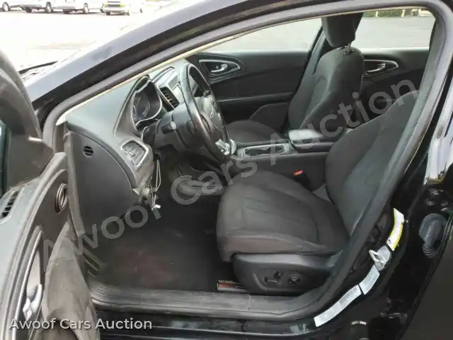 2015 Chrysler 200 1C3CCCAB0FN677961 — Manheim auction photo 6