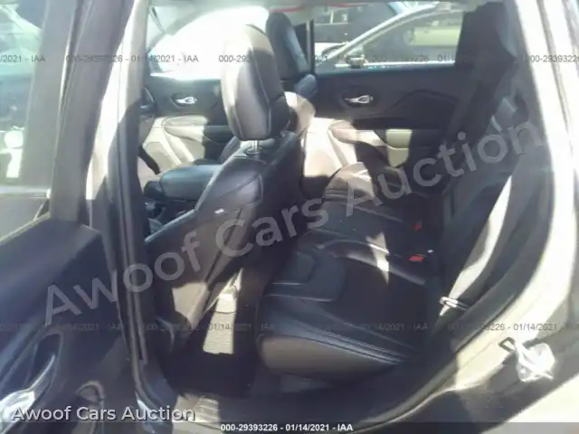 2019 Jeep Cherokee 1C4PJLLX3KD307776 — hoton gwanjo Iaai na 8