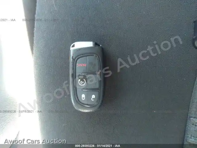 2019 Jeep Cherokee 1C4PJLLX3KD307776 — hoton gwanjo Iaai na 11