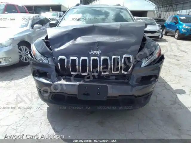 2018 Jeep Cherokee 1C4PJLLB6JD511216 — Iaai auction photo 6