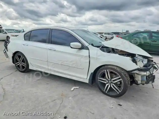 2017 Honda Accord 1HGCR2F53HA223321 — Copart auction photo 4