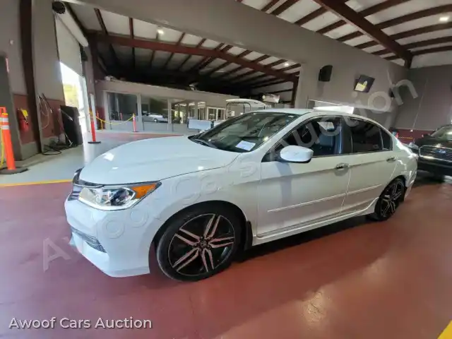 2017 Honda Accord 1HGCR2F53HA223321 — Manheim auction photo 1