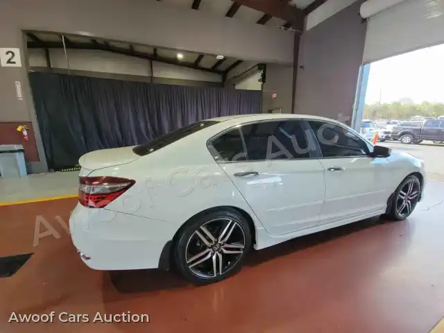2017 Honda Accord 1HGCR2F53HA223321 — Manheim auction photo 4