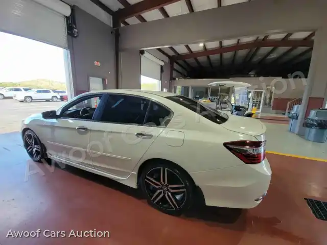 2017 Honda Accord 1HGCR2F53HA223321 — Manheim auction photo 6