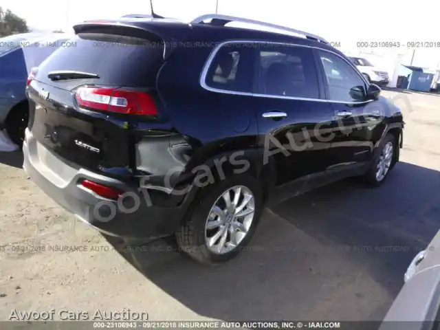 2017 Jeep Cherokee 1C4PJLDB5HW521815 — Iaai auction photo 4