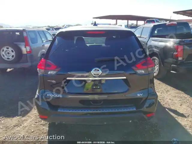 2017 Nissan Rogue KNMAT2MT4HP603287 — hoton gwanjo Iaai na 17