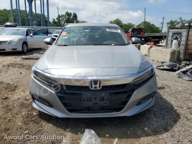 2018 Honda Accord 1HGCV1F97JA069436 — photo 5 de la vente Copart
