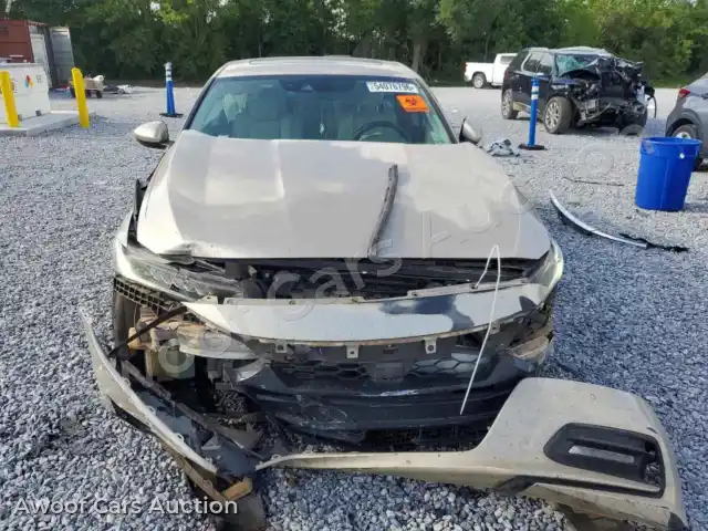 2018 Honda Accord 1HGCV2F94JA053247 — photo 5 de la vente Copart