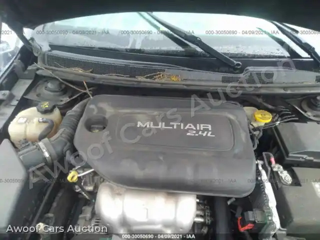 2015 Chrysler 200 1C3CCCAB6FN602780 — Iaai auction photo 10