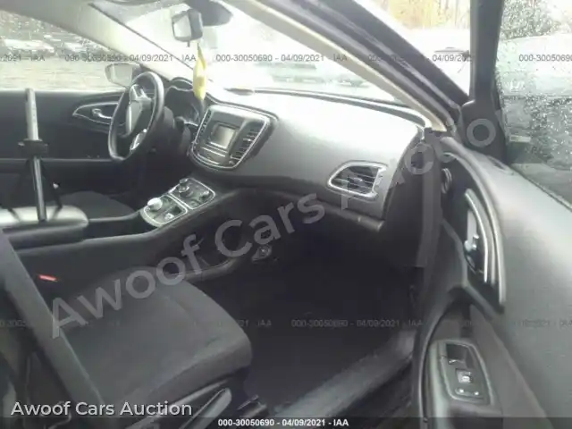 2015 Chrysler 200 1C3CCCAB6FN602780 — Iaai auction photo 5
