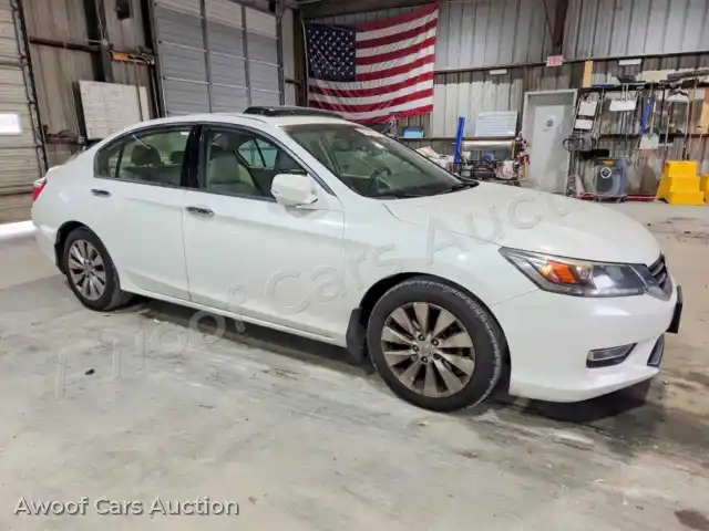 2013 Honda Accord 1HGCR3F84DA017502 — hoton gwanjo Copart na 4