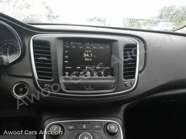 2016 Chrysler 200 1C3CCCAB1GN174022 — hoton gwanjo Manheim na 8