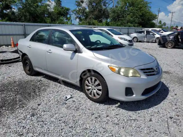 2013 Toyota Corolla 2T1BU4EE7DC997759 — Copart auction photo 4