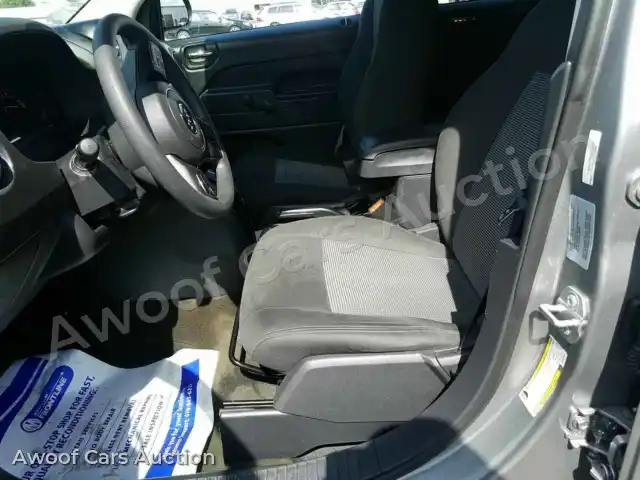 2016 Jeep Compass 1C4NJCBA6GD792894 — Manheim auction photo 3