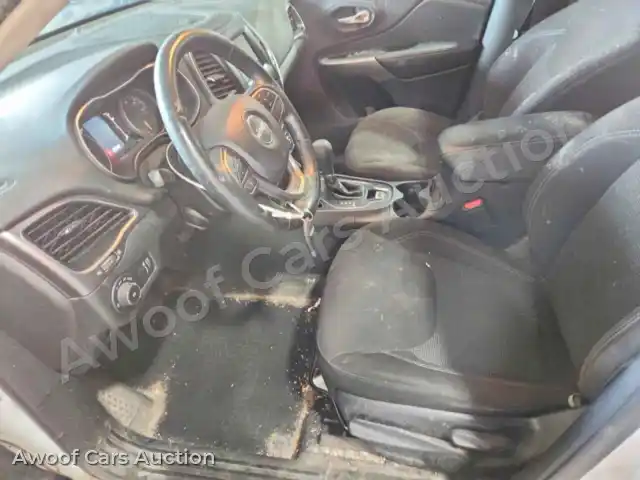 2019 Jeep Cherokee 1C4PJLCB2KD297746 — Copart auction photo 7